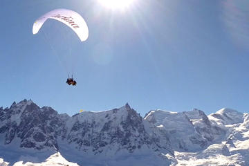 Paragliding Experience from Aiguille du Midi Including Scenic Cable Car Ride