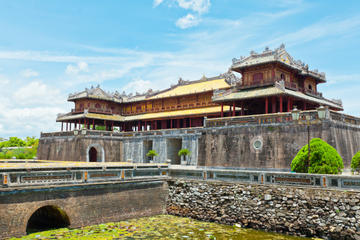 Private Tour: Hue City Sightseeing Including Imperial City, Royal Tombs and Perfume River Cruise