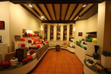 Theam's House Gallery Tour in Siem Reap