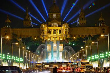 WALKING TOUR: The night-time magic of Montjuïc