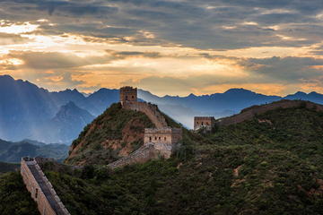 Beijing Private Trip: Original Section of the Great Wall at Jinshanling with Lunch