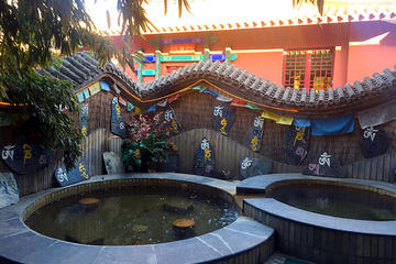 Luxury Tour: Tibetan Hot Spring Spa Experience and Huanghuacheng...