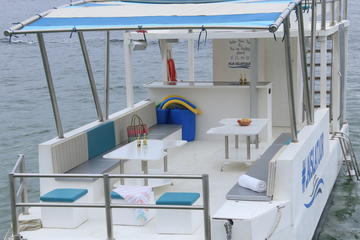 ISLA FE is our newest Isla for up to 18 pax