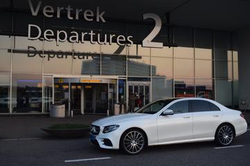 Private Arrival Transfer: Amsterdam Airport to Rotterdam Hotel