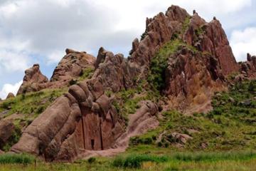 Private Tour Inka Uyo and Aramu Muro Portal - Puno