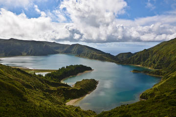Walking Tour: Lagoa do Fogo from Ponta Delgada