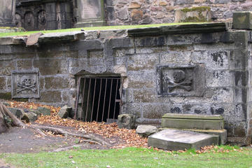 Edinburgh City Tour: Uncover Stories of Crime and Punishment