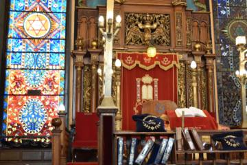 NYC Walking Tour: Bialystoker Synagogue and Historic Lower East Side