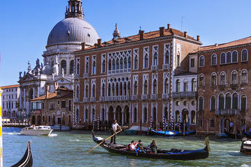 Venice Combination Gondola and Walking Tour