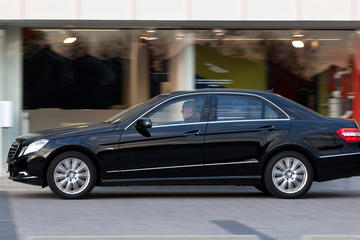 Luxury Transfer from Podgorica Airport to St Stefan, Milocer, Przno, Becici or Budva