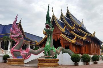 Private tour Chiang Dao cave ,Wat Tham Phabong ,Long Neck tribe , Grand Blue temple,Sticky waterfall