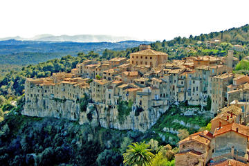 Private St. Paul de Vence, Tourrettes, and Gourdon Tour from Nice