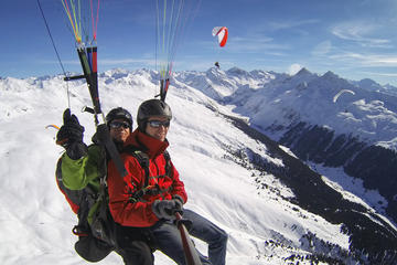Davos Paragliding Tandem Flight in Swiss Alps