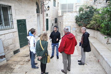 Small Group Bethlehem Old Quarter Walking Tour