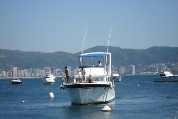 Private Tour: Sightseeing Boat Ride in Acapulco
