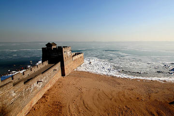 Great Wall Origins: Beijing Bullet Train to Qinghuangdao Private Day Trip