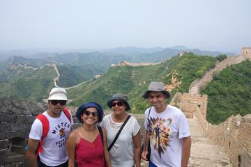 Private All-Inclusive Hiking Tour: Unrestored Great Wall Gubeikou to Jinshanling