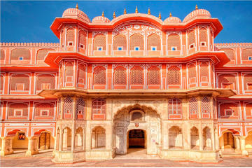 Jaipur sightseeing tour with professional guide