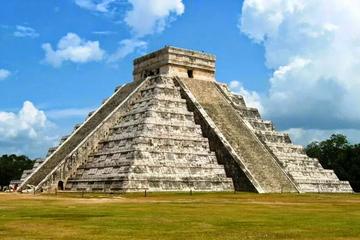 Chichen Itza, Cenote, Valladolid Private Tour from Cancun