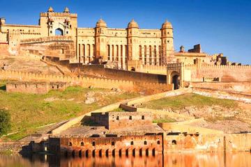 GT Delhi Agra Jaipur Delhi Tours (05 days) by Toyota Innova car