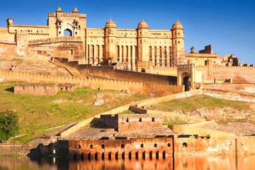 GT Delhi Agra Jaipur Delhi Tours (05 days) by Toyota Itios car