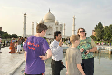 Sunrise Tour of Taj Mahal from Delhi: Same Day Trip