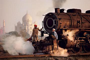 Taj mahal tour by Gatimaan express train ( Executive class)