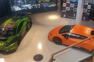 Private Motor Valley Tour with Lunch from Venice