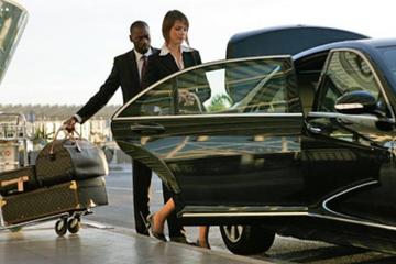 Private Luxury Transfer: Heathrow Airport to Central London