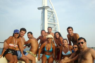 Boat Cruise in Jumeirah Marina and the Palm