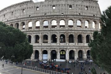 Esclusive Skip the line Colosseum & Vatican Museums private tour (5hrs) from Civitavecchia to Rome by Train