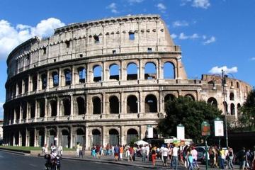Skip the Line: Colosseum & Ancient Rome Private walking tour with a Licensed Tour Guide