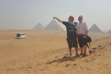 Cairo top attractions visit Giza Pyramids and Sphinx