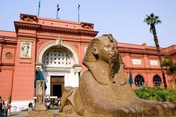 Day Tour To Giza Pyramids with Camel Ride and Egyptian Museum in Cairo