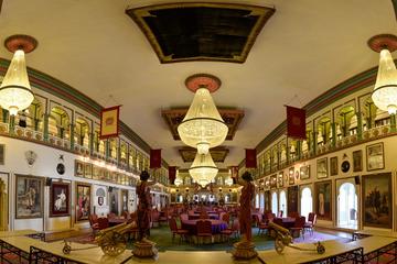 Crystal Gallery Admission Ticket with Optional Transfer