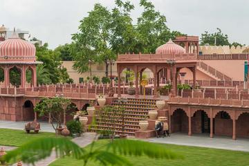 Special Trip From Agra to Jaipur with Jaipur 's Chokhi Dhani Visit in Jaipur