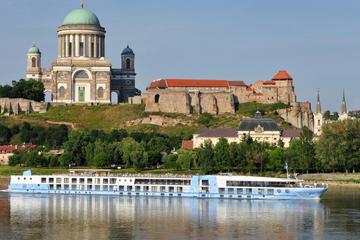 Budapest Danube Bend Private Full-Day Tour with Lunch
