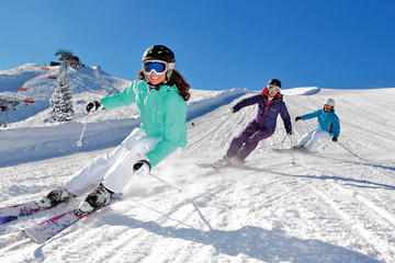 Private Day Trip to Jundushan Ski Resort with Full Acupressure Massage