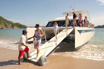 Tortuga Island - Family day