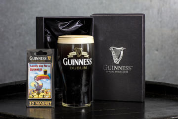 Guinness Storehouse Signature Package: Skip-the-Line Admission and Gift Box