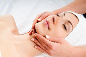 Customized Facial and Eye Treatment in Shanghai