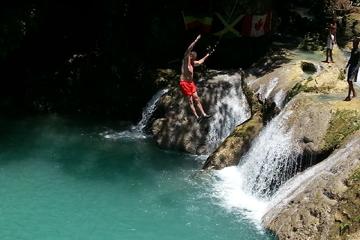 Private Usain Bolt's Tracks and Records Day Trip and Blue Hole Tour