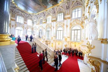 Guided Walking Tour of the Hermitage Museum in Saint Petersburg