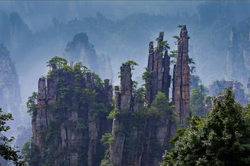 2-Night Zhangjiajie Avatar and Tianmen Mountain Tour From Beijing by Air