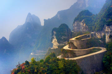 Private Day Trip of Tianmen Mountain With Tianmen Fox Fairy Show VIP Seat