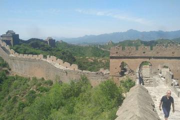 Private Layover Tour: Mutianyu Great Wall Sightseeing with Lunch