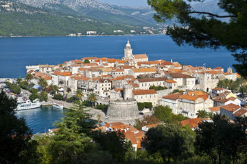 Discover Korcula by boat