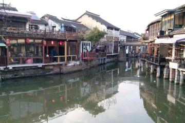 Private Zhujiajiao Tour to Water Town with Boat Ride