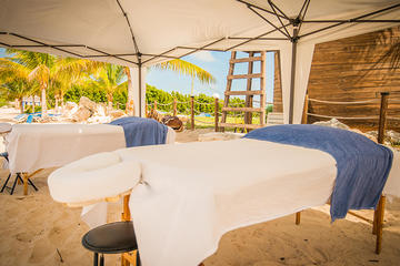 Grand Turk Beach Massage