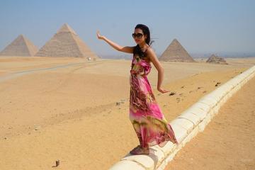 Giza pyramids with tour guide private car